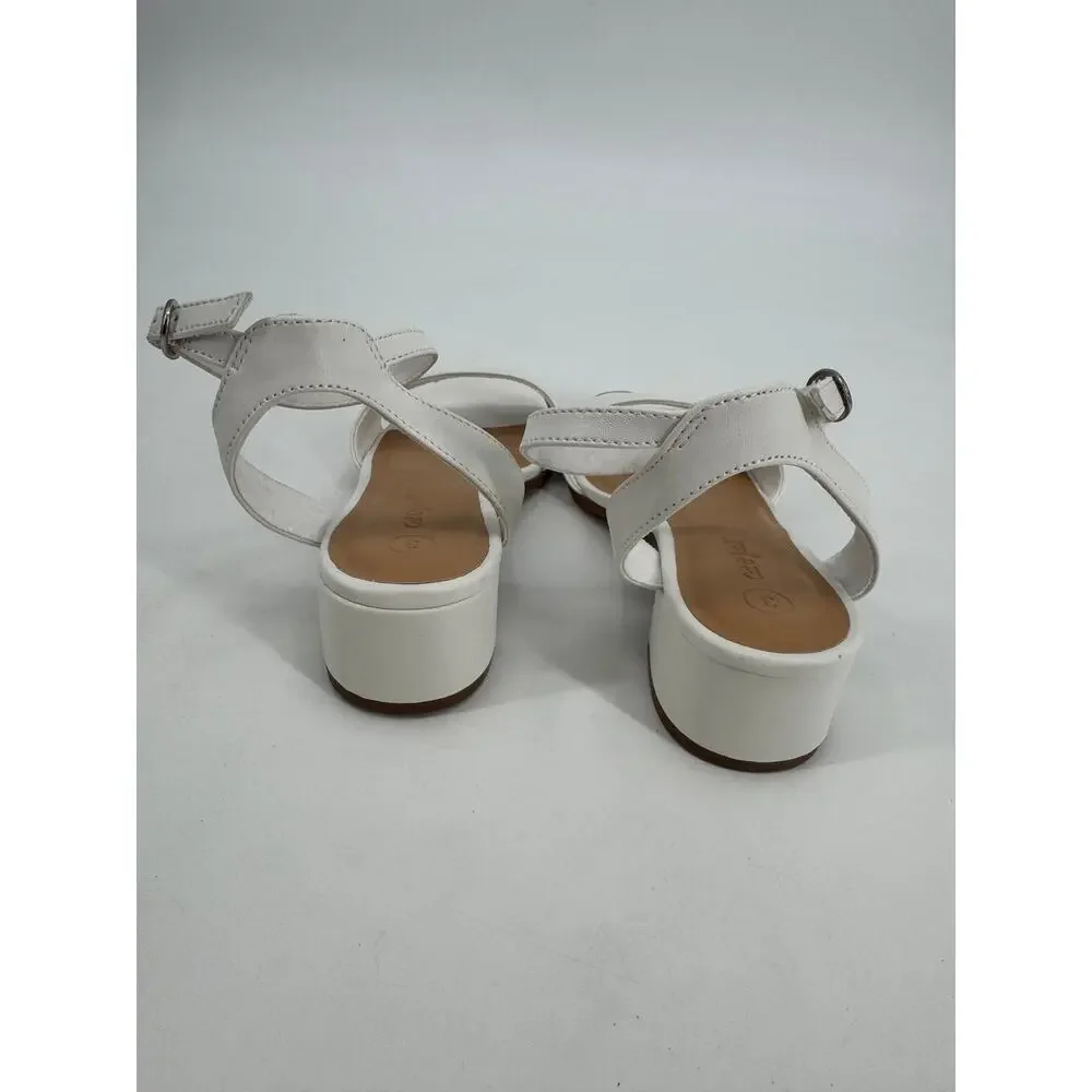 Art Class Kids Fannie Block Heel Sandals White Open Toe Girls Size 3 NWOB